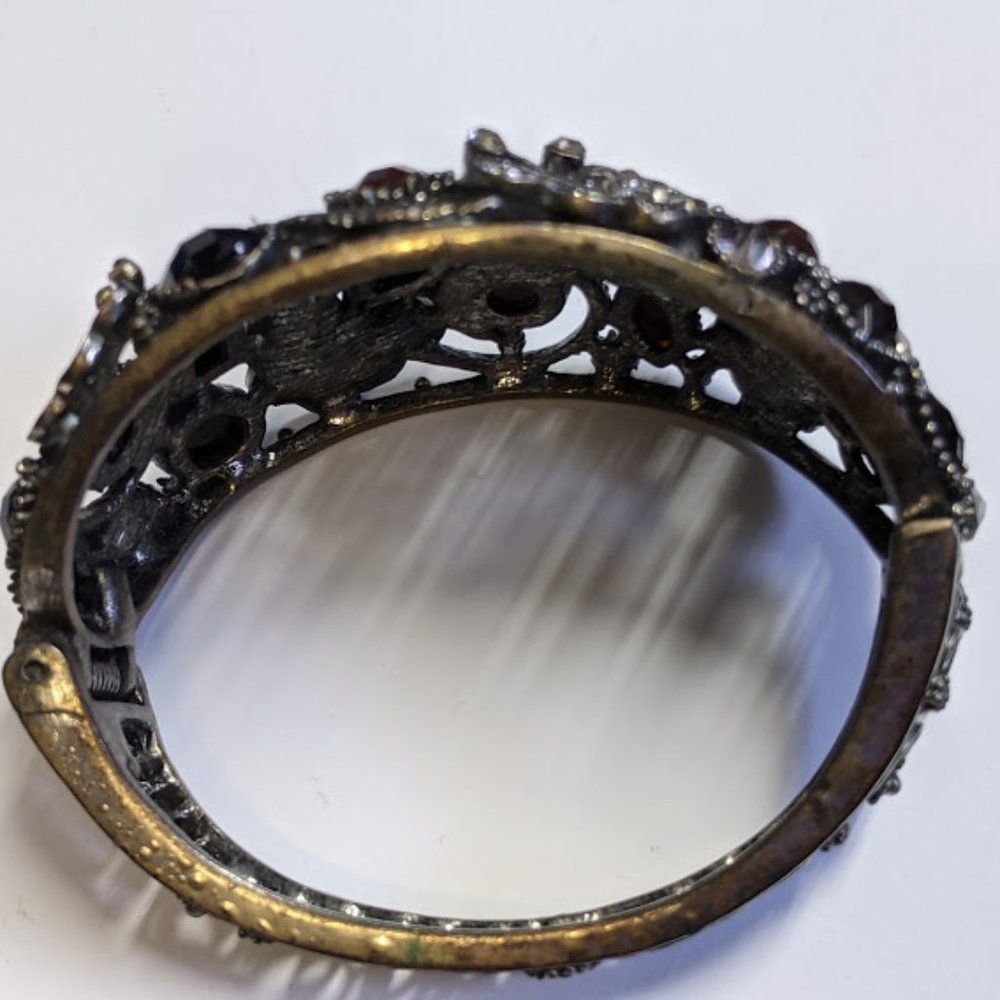 Big Rhinestone Boho Rhinestone Scrolled Bracelet - Picture 6 of 6